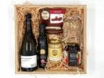 Horowhenua Gift Box with wine