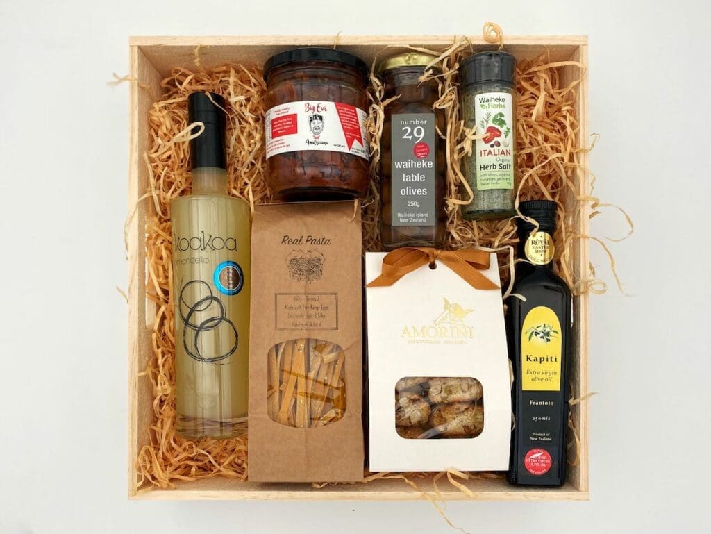 NZ Mediterranean Cuisine Gift Box With Limoncello Liquer