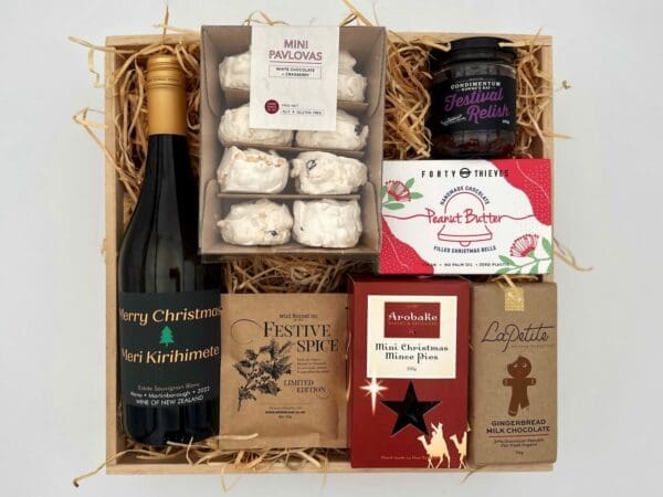 2022 Christmas Gift Box With White Wine