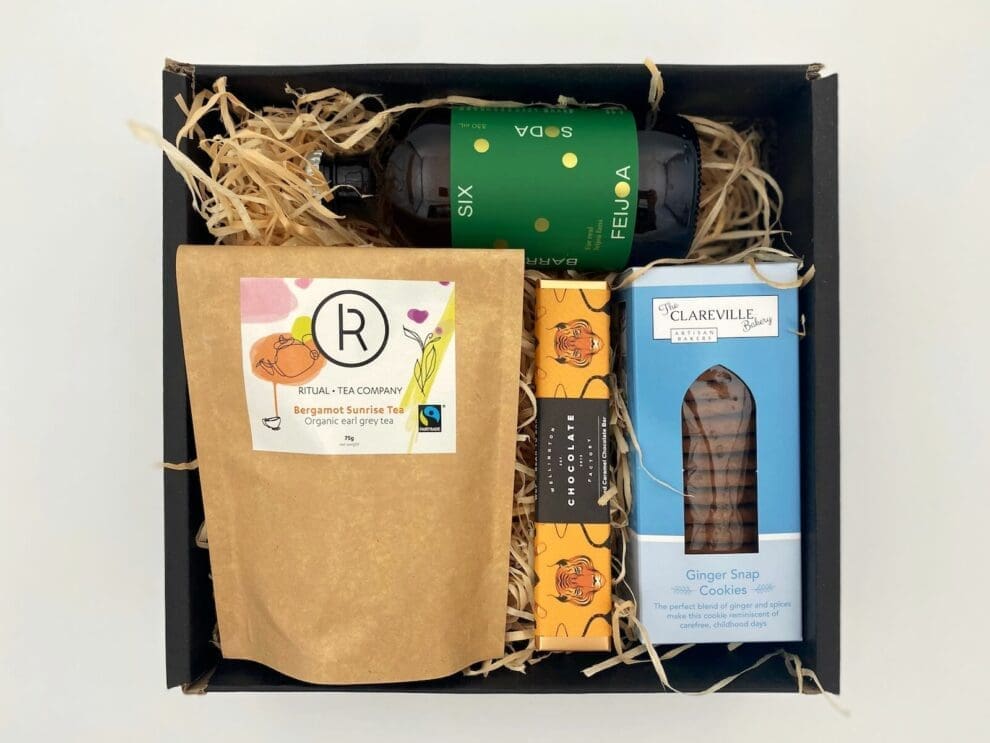 Tea Lovers Gift Box | Assorted Teas Hamper | We Love Local