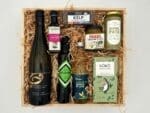 Kai Māori Gift Box Large With Riesling White Wine