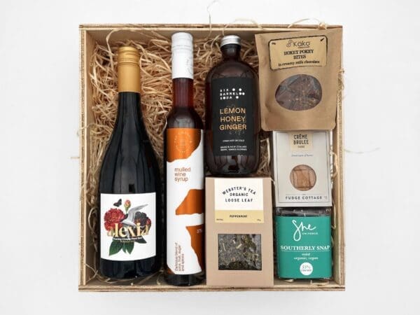 Winter Warmer Gift Box Large With Wine