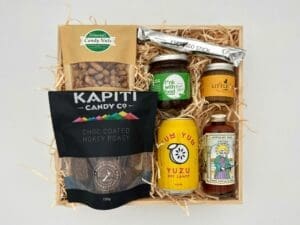 Kapiti Goodies Gift Box Small With Beer