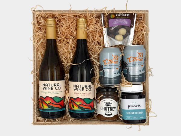 Glorious Gisborne Gift Box Large Red & White Wine