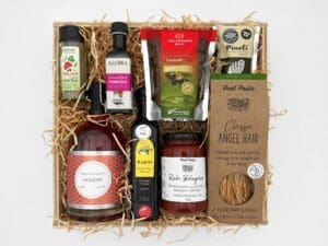 NZ Mediterranean Cuisine Gift Box With Negroni Cocktail